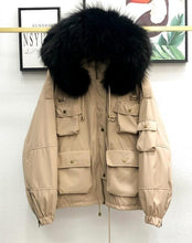 Load image into Gallery viewer, Large Natural Raccoon Fur Women Down Coat Winter Thick 90% White Duck Down Parka Female Hooded Short Jacket Loose Down Outerwear
